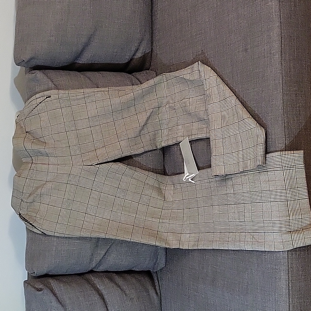 Carlisle New York plaid slacks
